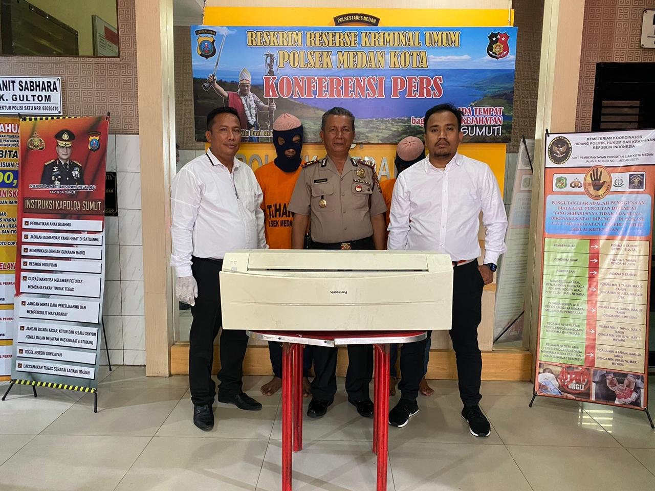 Dua Pencuri Dirumah Kosong Diciduk Tekab Polsek Medan Kota, 2 Kusen Jendela dan AC Disita
