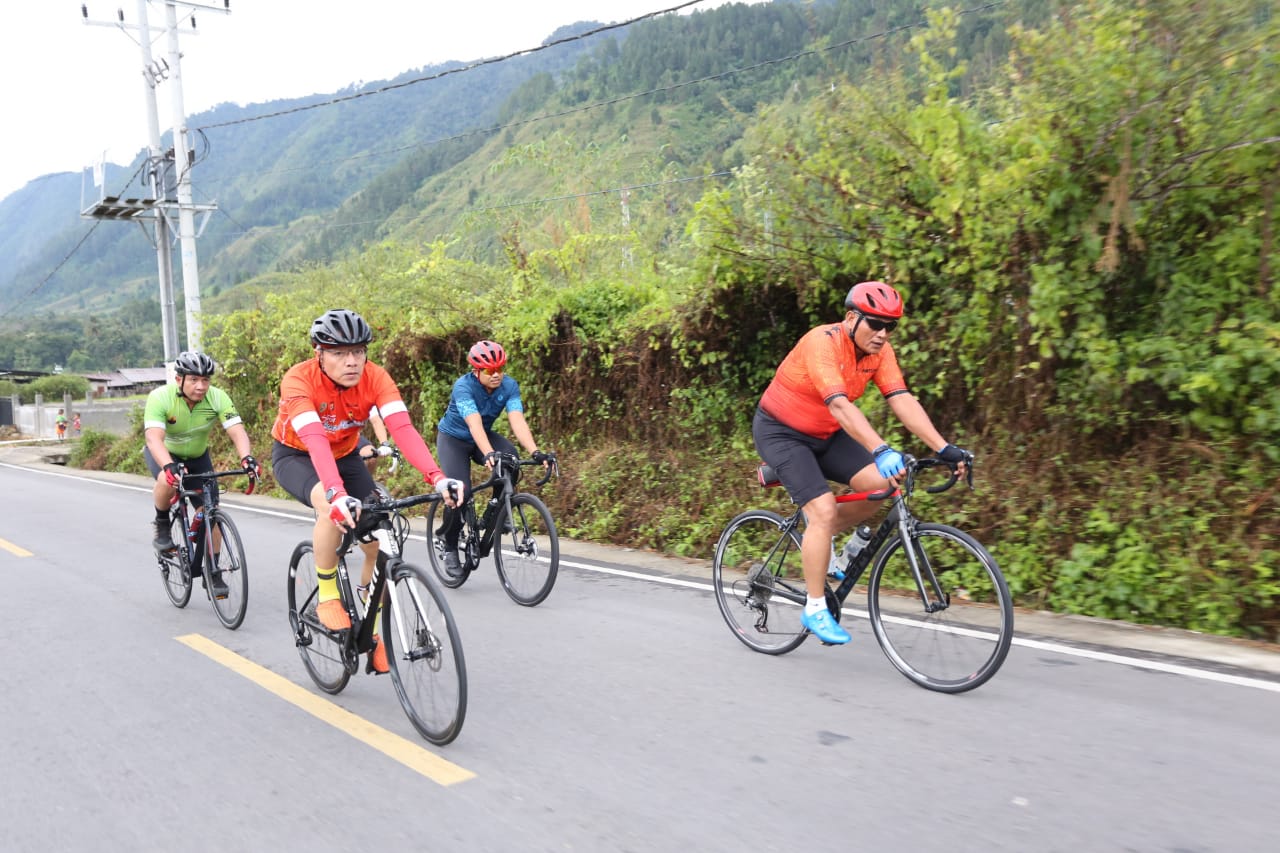 Kapoldasu Sepeda Santai di Samosir