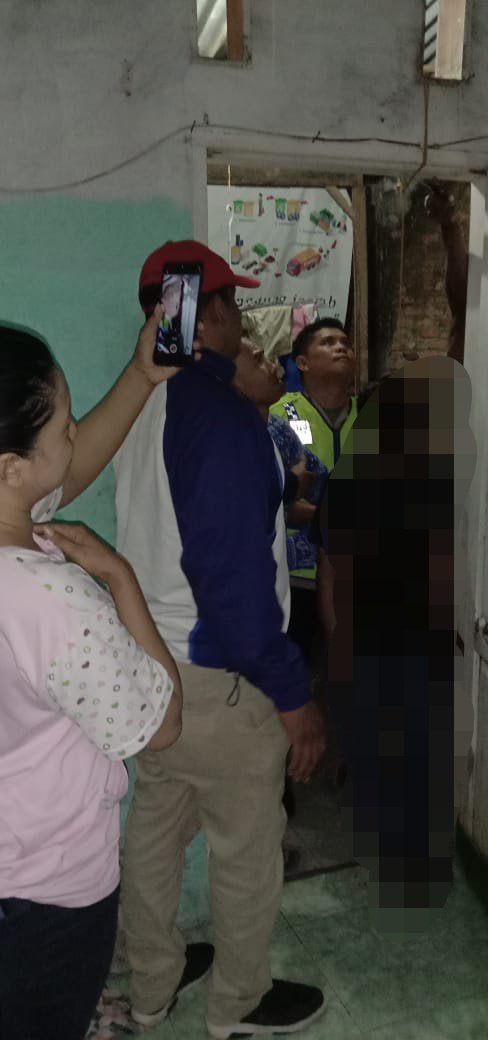 Ditinggal Undangan, Â Seorang Pria Tewas Gantung Diri