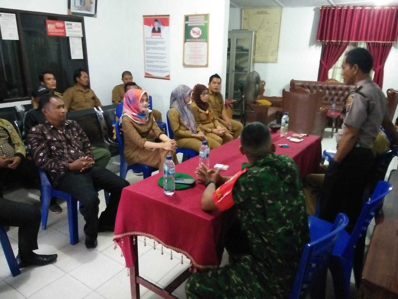 Kapolsek Tanjung morawa Polresta Deli serdang Sosialisaskan Maklumat KAPOLRI