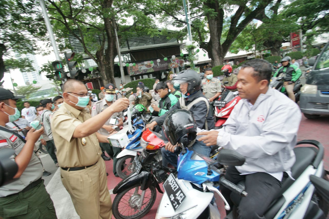 Pemko Medan Bagikan 10.500 Masker Gratis Ke 21 Kecamatan Se-Kota Medan