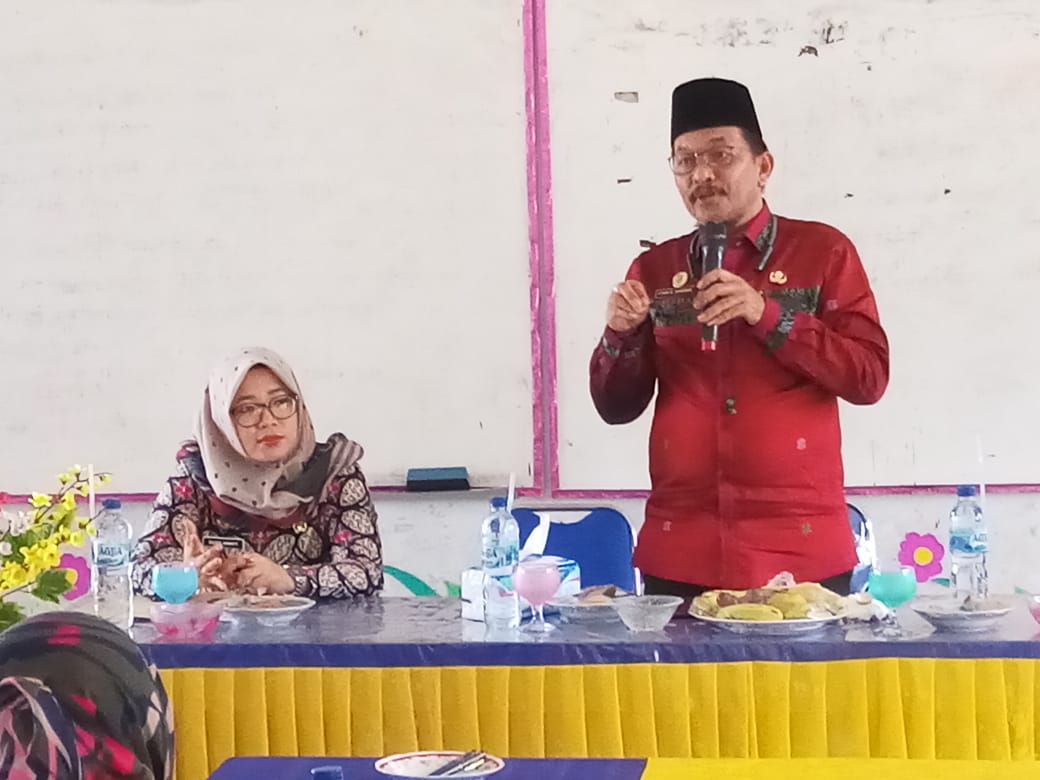 Saksikan Serah Terima Jabatan, Kadisdik Ilyas Sitorus : 