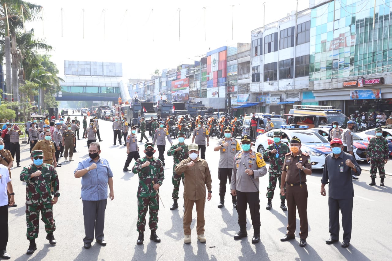 Cegah Covid 19,  Pemerintah Lakukan Penyemprotan Disinfektan Secara Masif