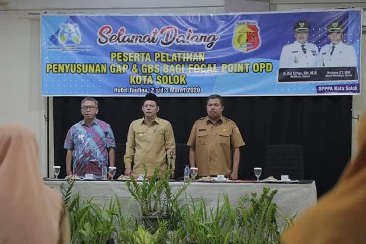 Wawako Buka Pelatihan Penyusunan GAP & GBS Bagi Focal Point OPD Kota Solok