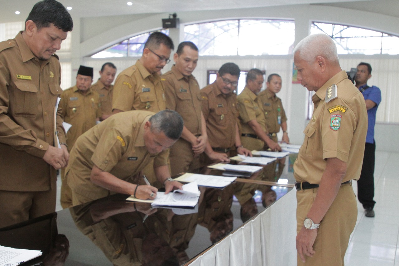 Penandatanganan Kolektif PK OPD dan Kecamatan se-Asahan 2020