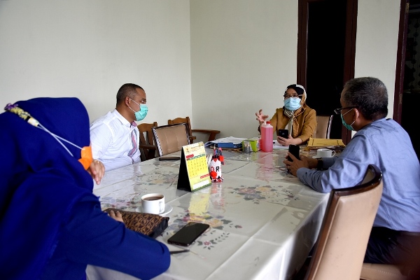 Sabrina Anjurkan Masyarakat Dirangkul Gunakan Pelayanan Digital Banking