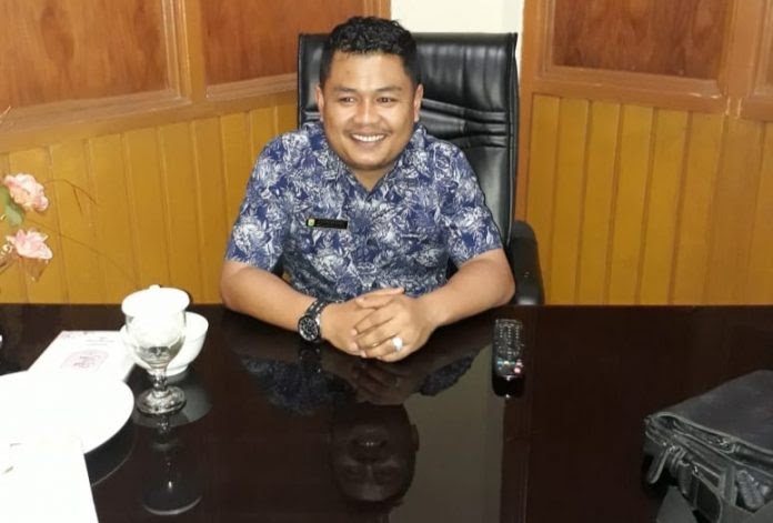Hemat Anggaran,Wakil pimpinan DPRD Kab Solok Gunakan Fasilitas Pribadi Untuk Kedinasan