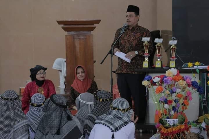 Wawako Reinier Hadiri Khatam Al Quran MDTA Masjid Agung Al Muhsinin