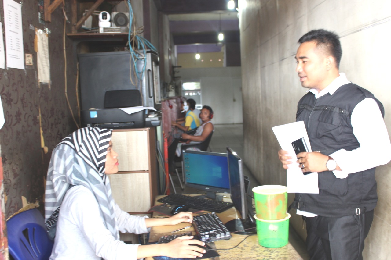 Antisipasi Virus Corona,  Tim Operasi Sayang Disdik Pantau Pelajar Diwarnet