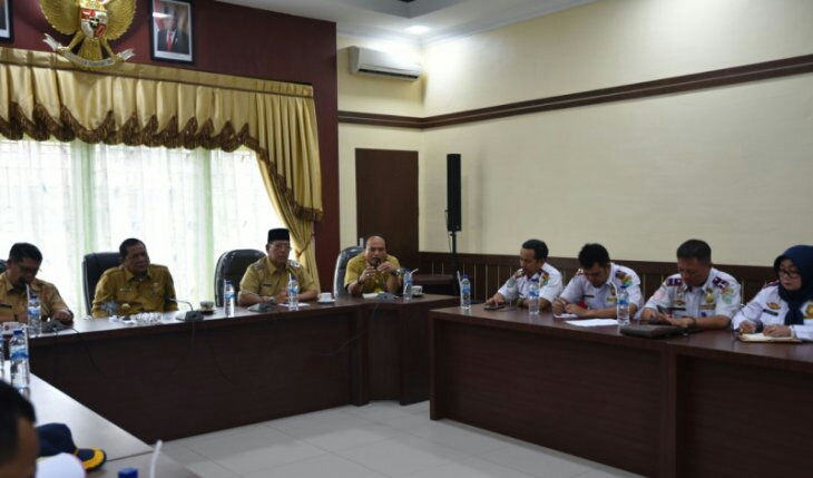 Wali Kota Padangsidimpuan Rapat evaluasi Dinas Perhubungan