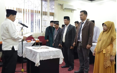 Empat pejabat administrator dilingkup Pemko Solok Dilantik