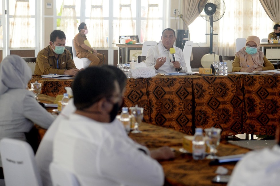 Bertemu Akademisi,  Gubernur Ajak Hasilkan Ide Konkret Tangani Covid-19