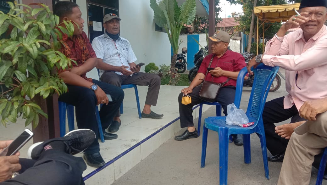 Camat Percut Sei Tuan Rapat Tertutup Masalah Covid 19