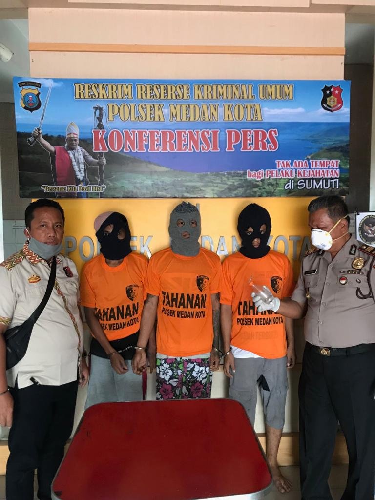 Tekab Polsek Medan Kota Ringkus 3 Tersangka Pengguna Shabu