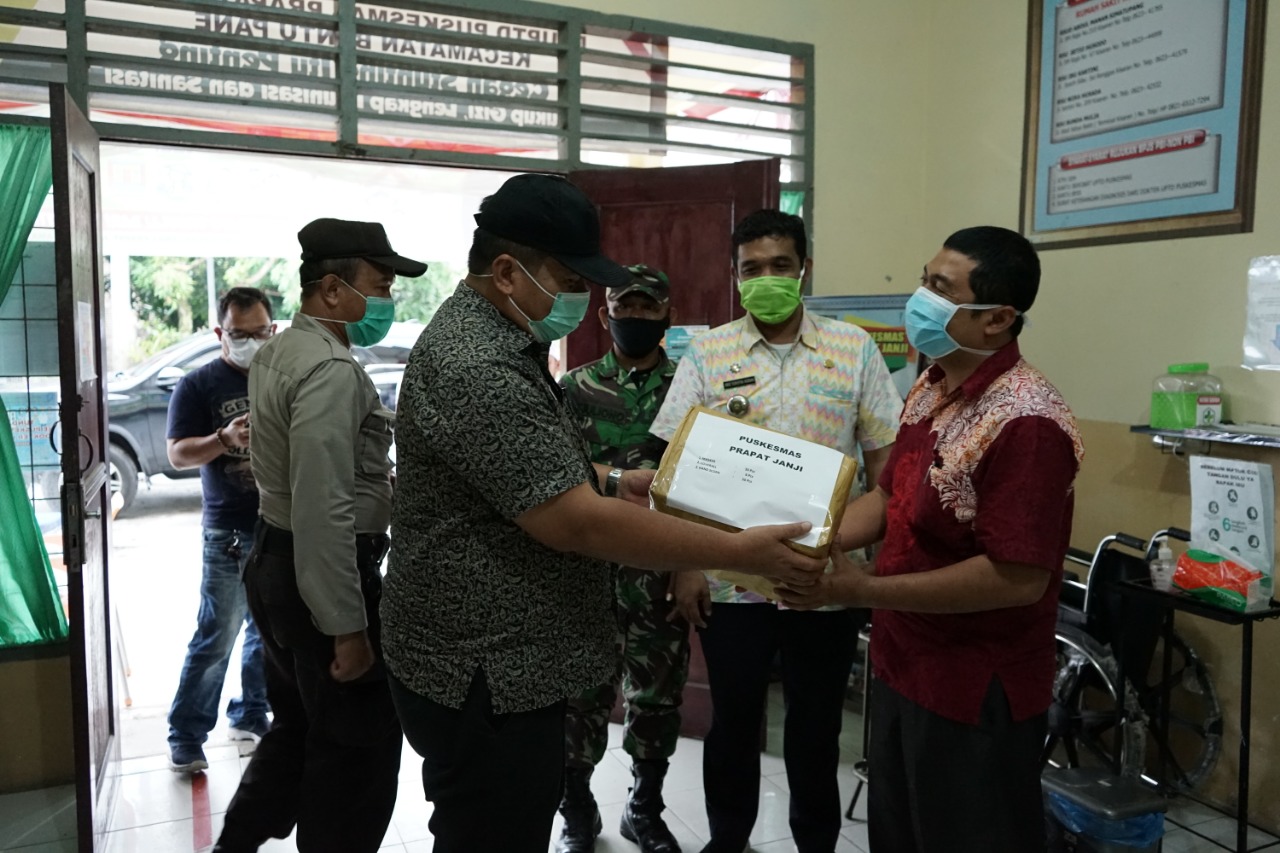 Sekda Asahan Serahkan Bantuan APD Ke Puskesmas puskesmas