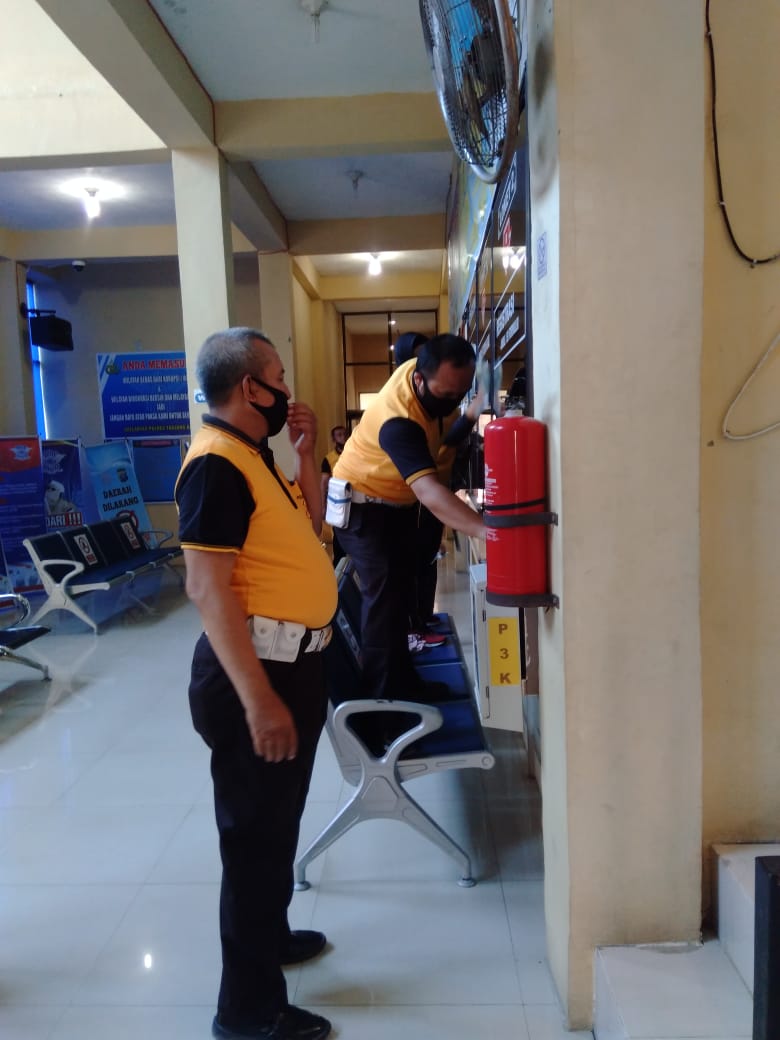 Sat Lantas Polres Tanjung Balai TerapkanÂ Hidup dan Kerja Ditempat yang Bersih