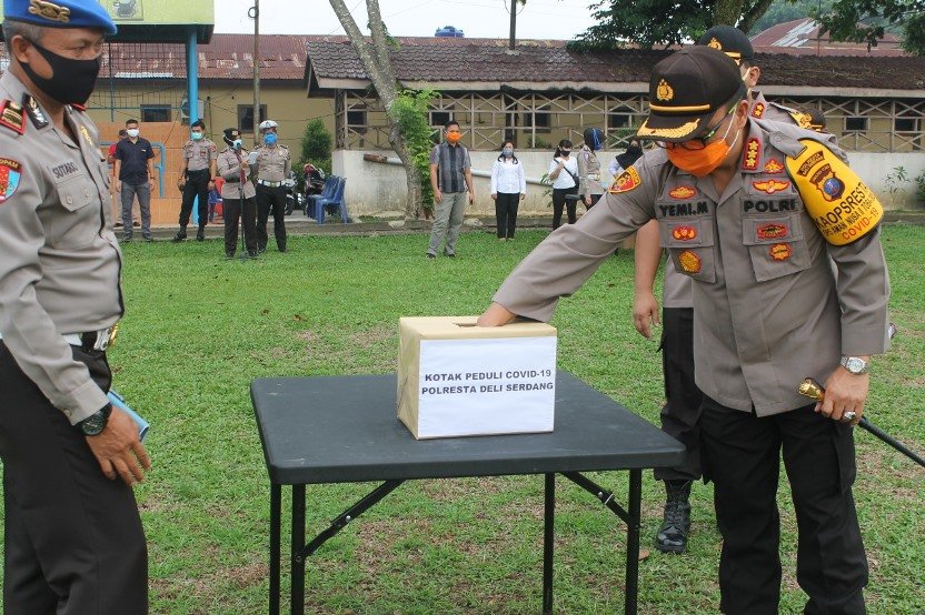 Keluarga Besar Polresta Deli Serdang Lakukan Pengumpulan Sumbangan Dana