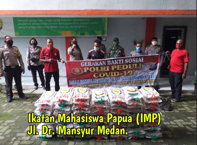 Peduli Covid-19, Polsek Medan Baru Gelar Bansos di 4 Panti Asuhan