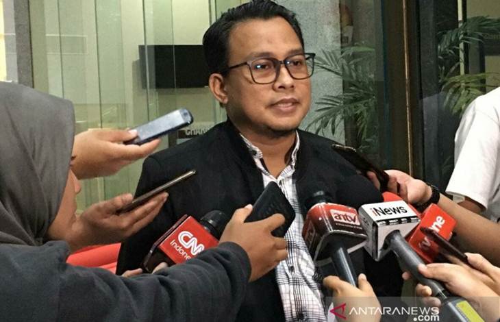 KPK Periksa Jaksa Sri Astuti ,  Perkuat Bukti Suap dan Gratifikasi Rp 46 Miliar NurhadiÂ 