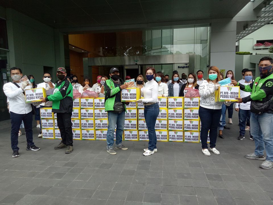 PT Rifan Financindo Berjangka Peduli Kasih Bagikan Sembako dan Alat Medis