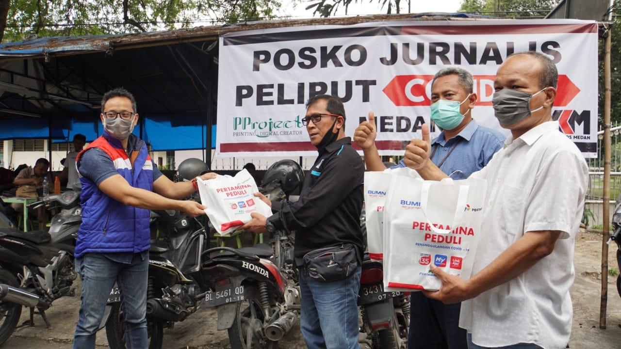 Bantu UMKM Terdampak COVID-19, Food Truck Pertamina Bagikan Makanan