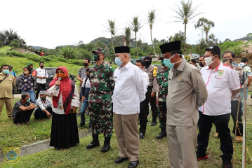 Pj.Bupati Sampaikan Hormat Kepada 3 Pilar Desa Dan Forkopimda