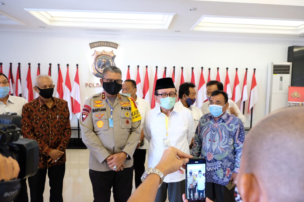 Kapolda Sumut Bersilaturahmi Dengan Masyarakat Batak