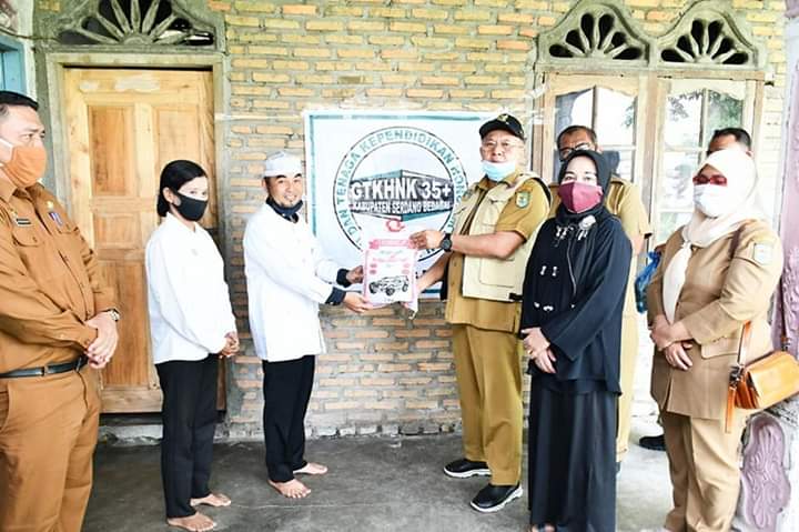 Bupati Sergai : Taati Anjuran Pemerintah, Ayo Bantu Warga Dampak Pandemi Covid-19