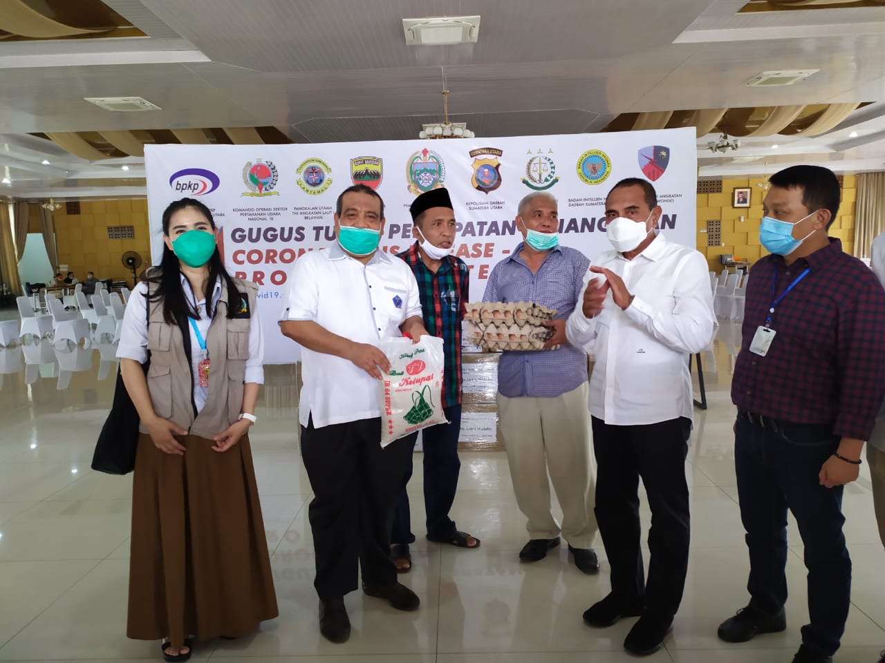 Mediasumutku.com dan REI Sumut Serahkan Bantuan kepada PWI Sumut