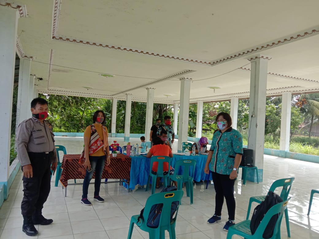 Polresta Deli Serdang Kawal Pelaksanaan Pembagian BLT Dampak Pandemi Covid-19