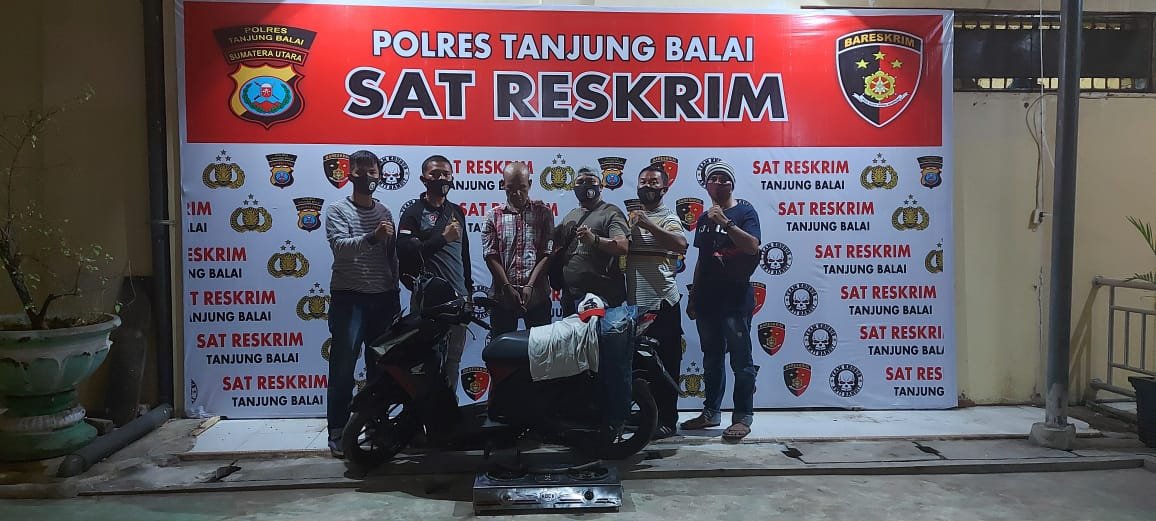 Bersembunyi Usai Mencuri, Reskrim Polres Tanjung Balai Ringkus ZS Didalam Rumahnya