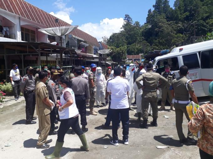 PASIEN COVID 19 MENOLAK AKHIRNYA DIPAKSAÂ 