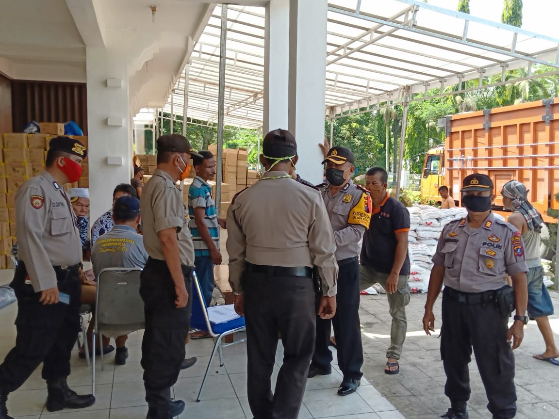 Kabag Ops Polresta Deli Serdang Cek kesiapan Posko Bansos dari Pemprovsu di Wilkum Polresta Deli Sedang