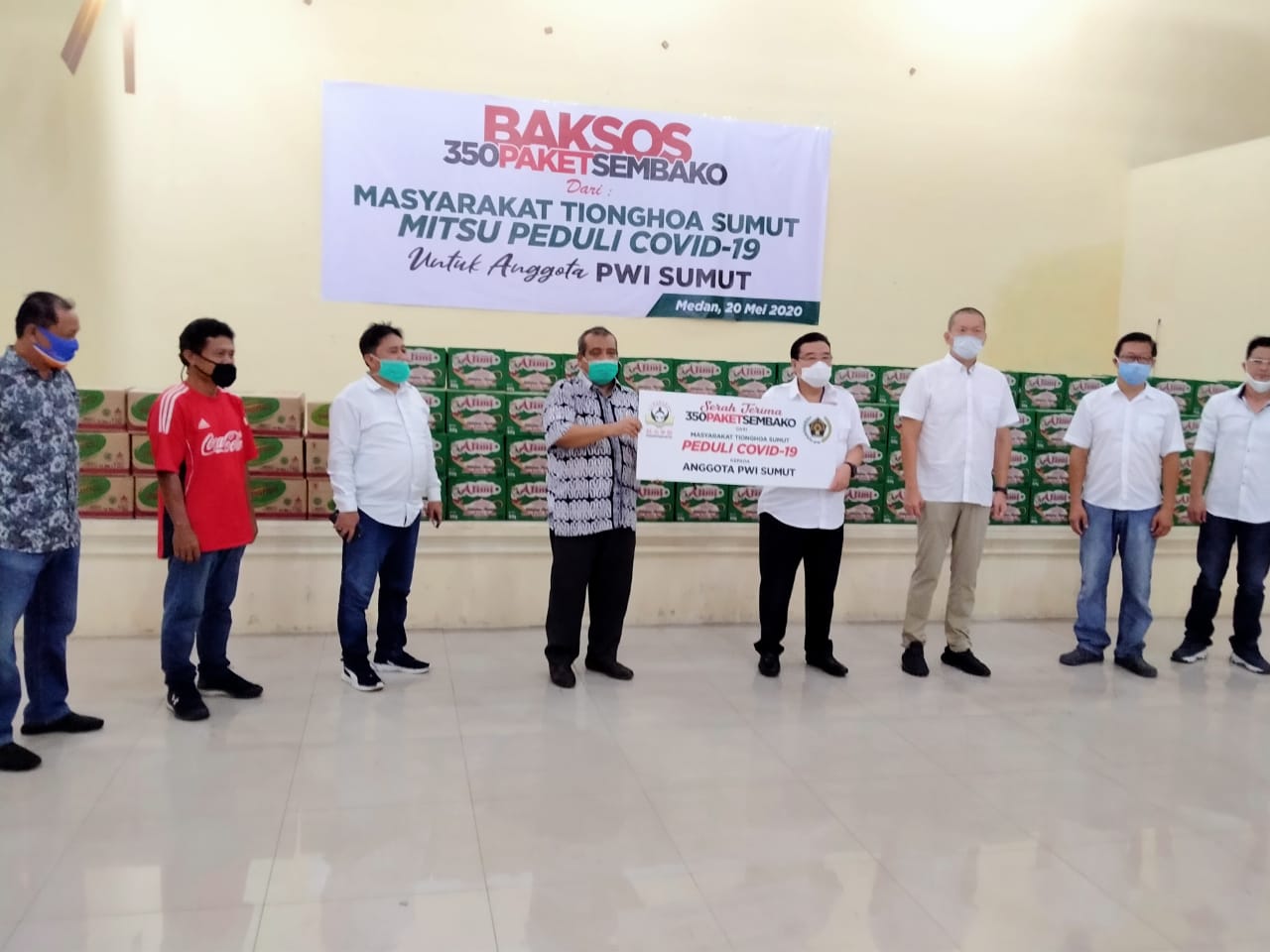 Masyarakat Tionghoa Sumut Salurkan Bantuan Ke PWI