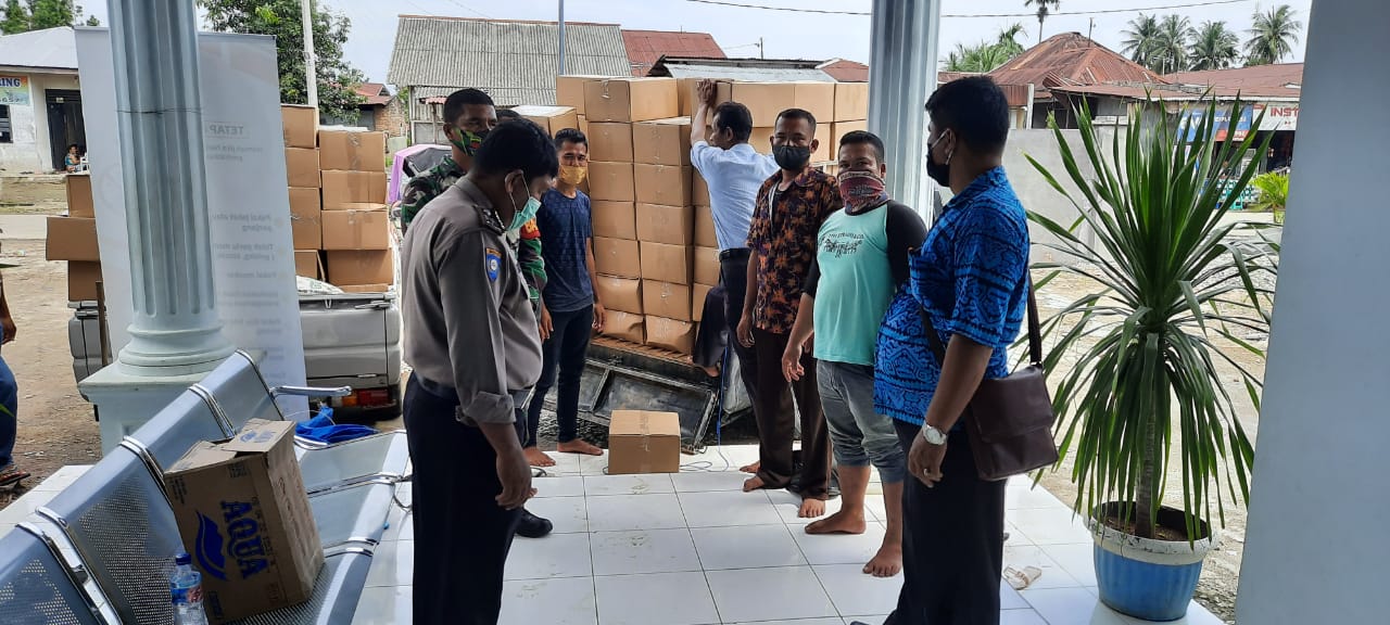 Jajaran Polresta Deli Serdang Terus Kawal Distribusi Bansos Terdampak Pandemi Covid-19