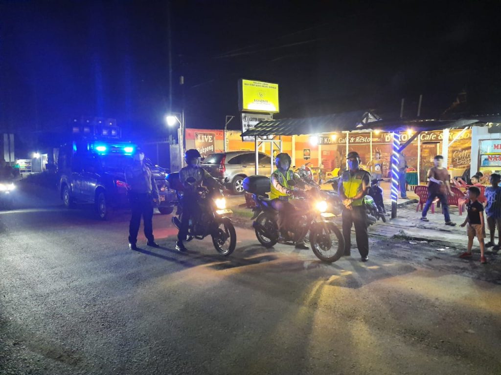 Amankan Malam Takbiran, Personil Polsek Tanjung Morawa Patroli Dan Pengamanan Jalur