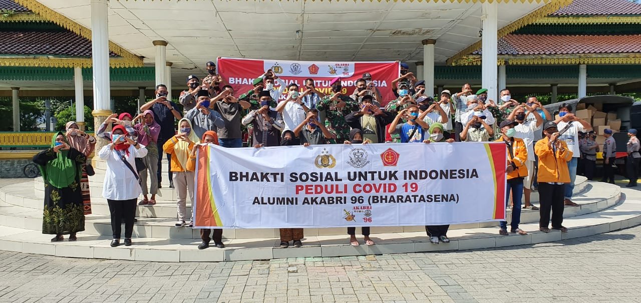 Bharata Sena AKABRI Angkatan 96 Memberikan 2.000 Paket Sembako Kepada Warga Kurang Mampu.