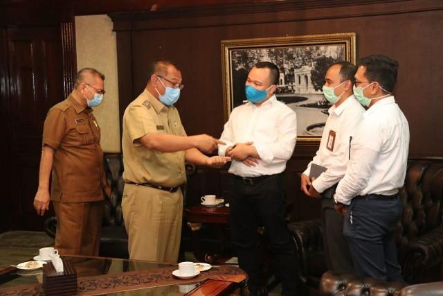 Akhyar Minta PT PLN Bantu Ringankan Beban Masyarakat