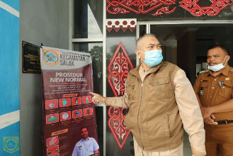 Pj Bupati Pakpak Bharat Lakukan Sidak di Kantor Kecamatan