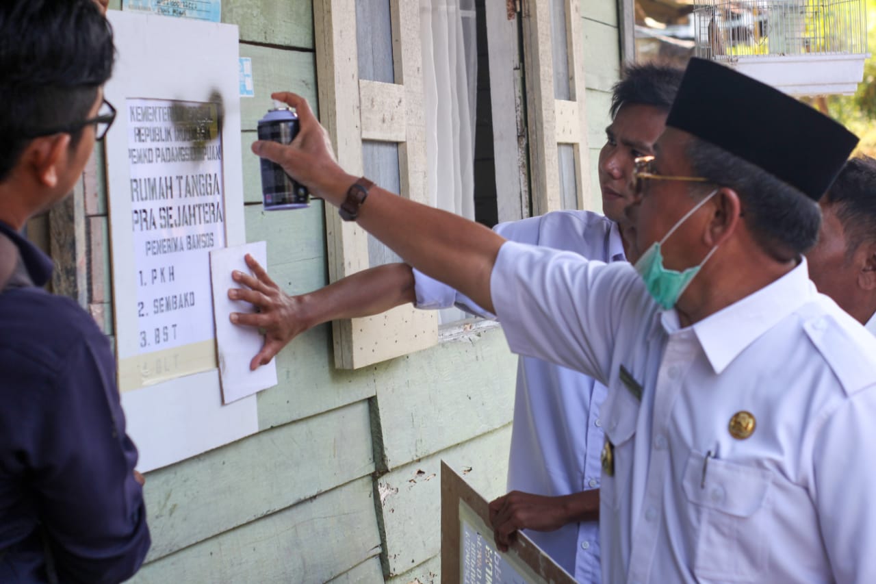 Arwin Siregar Pimpin Pemberian Label pada Rumah KPM
