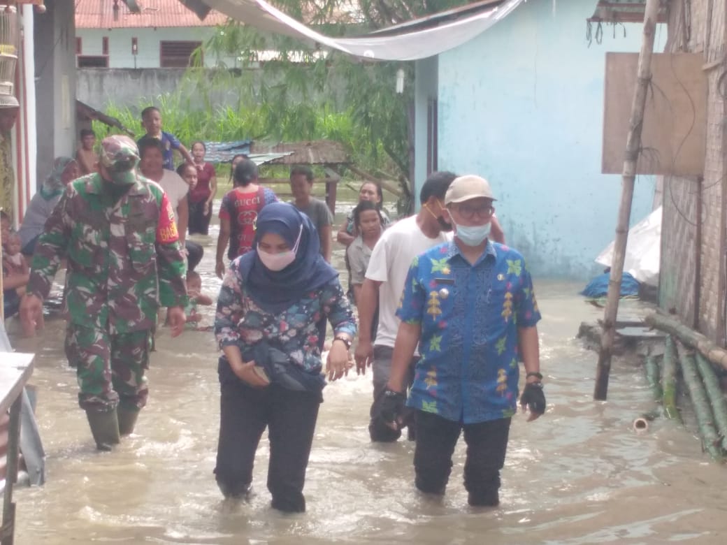 Camat Lubuk Pakam Tinjau Lokasi Banjir