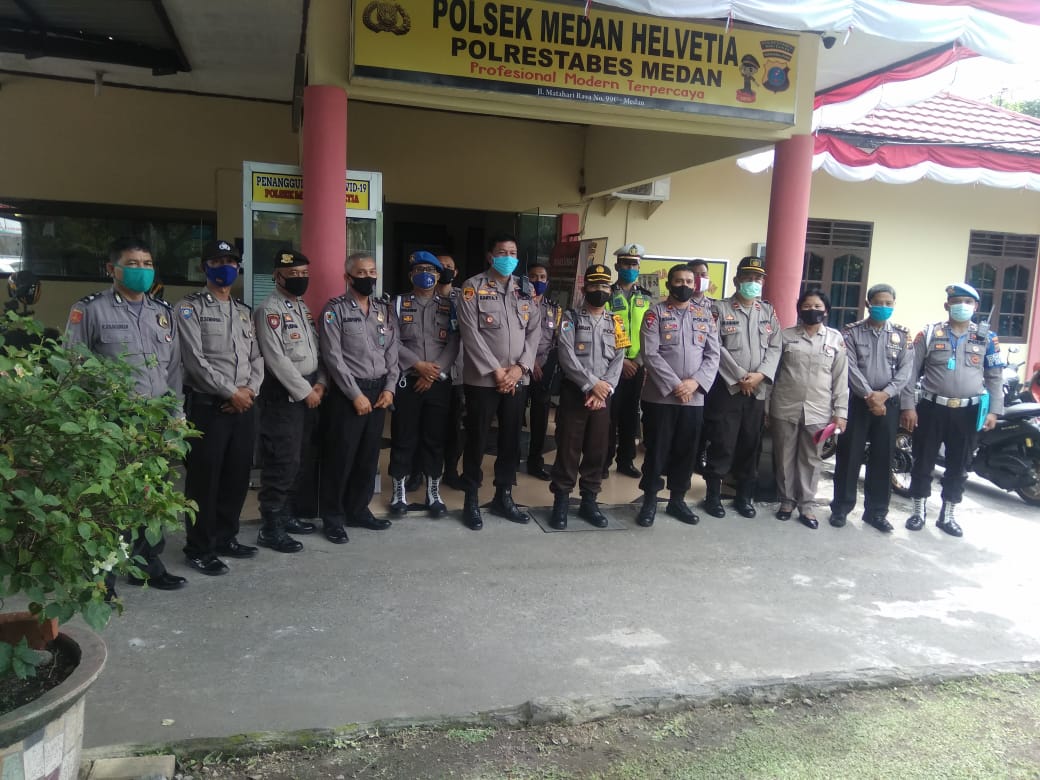 Dalam Rangka HUT Bhayangkara ke 74, TeamÂ Penilai Kebersihan Polrestabes Medan SambangiÂ Mapolsek Medan Helvetia