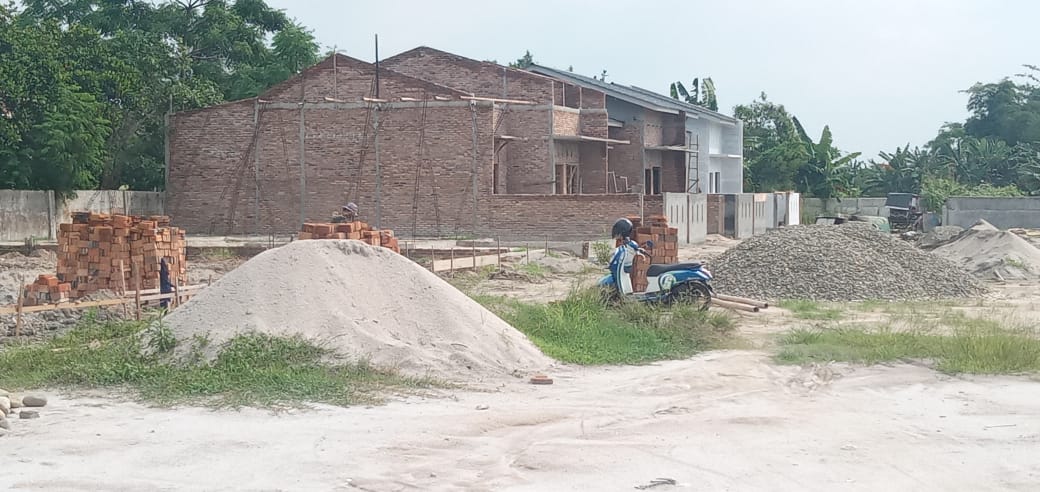 Biarkan Bangunan Bermasalah, Oknum Trantib Satpol PP DS Diduga Jadi Calo