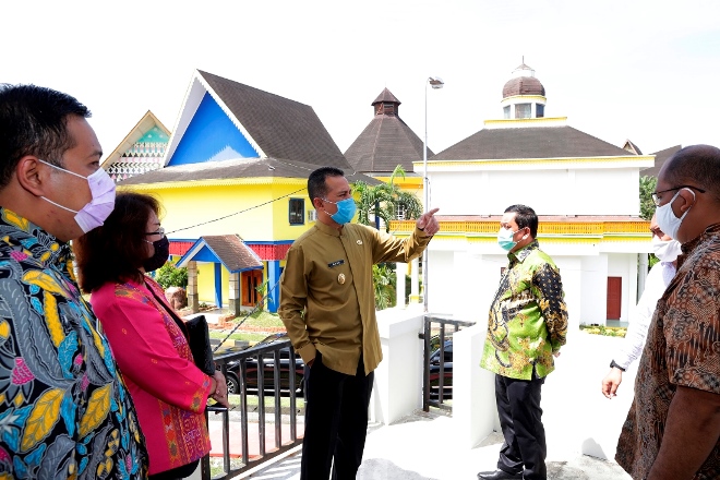 Wagubsu Tinjau Kesiapan Pemindahan Taman Budaya