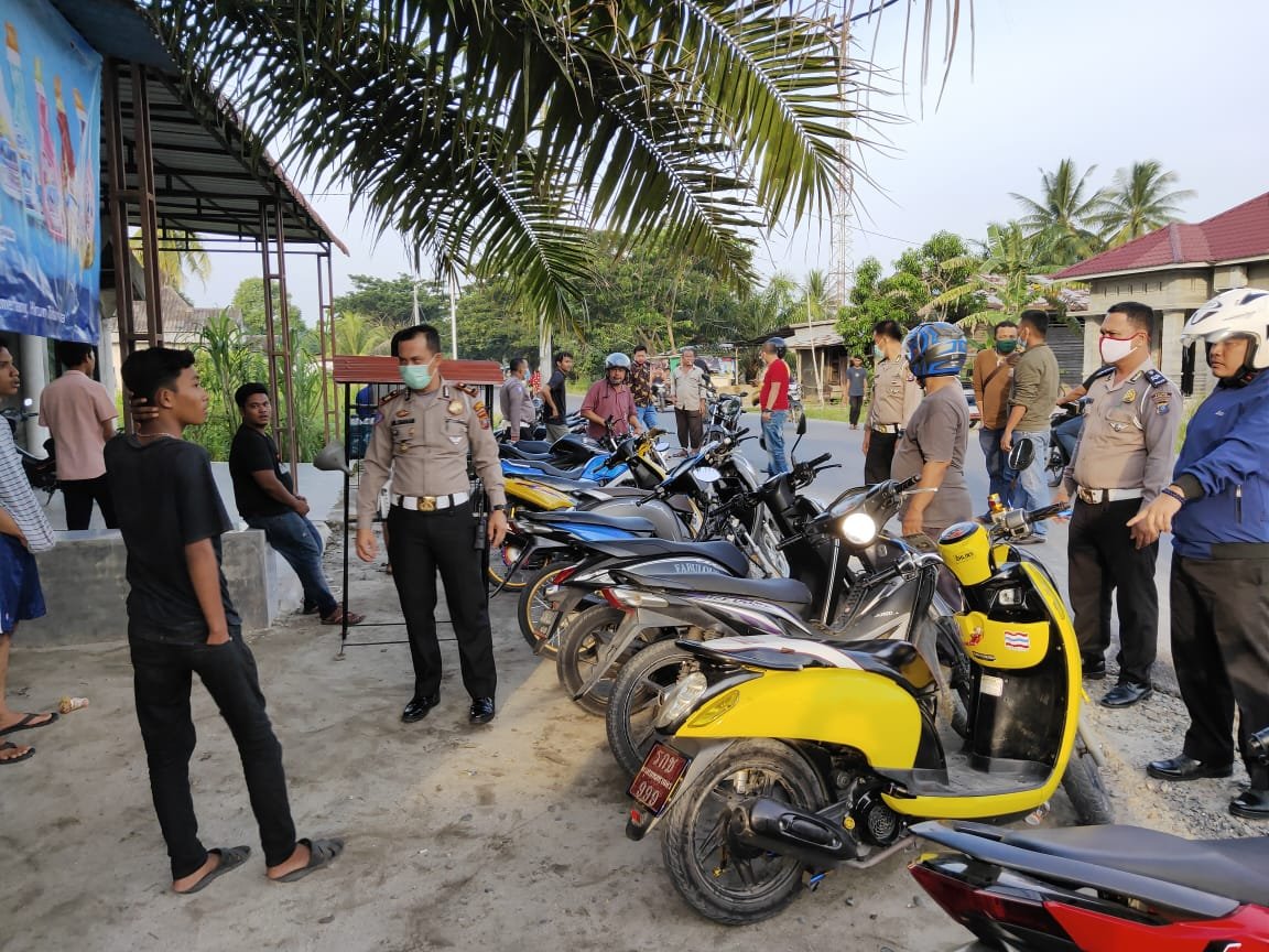 Ciptakan Kamseltibcar, Sat Lantas Polres Tanjungbalai Tilang 13 Unit R2 Dilokasi Balap Liar