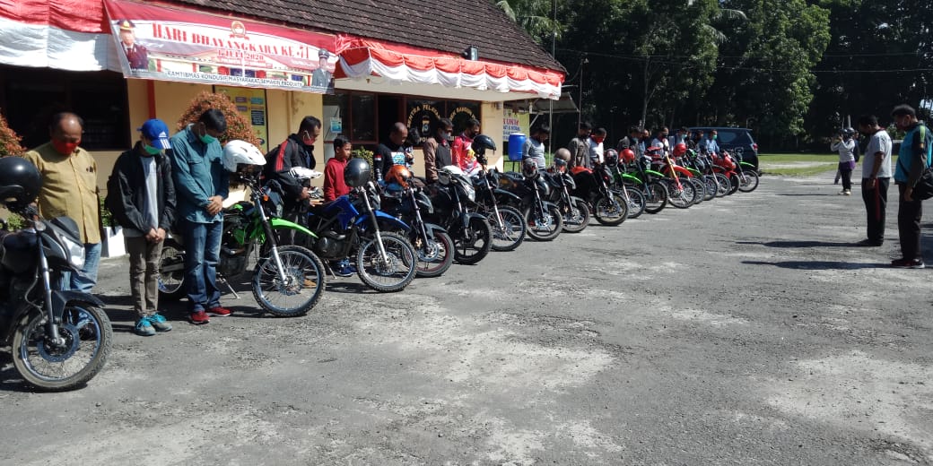 Jalin Silaturahmi, Kapolsek Bangun Purba Touring Bareng Anggota