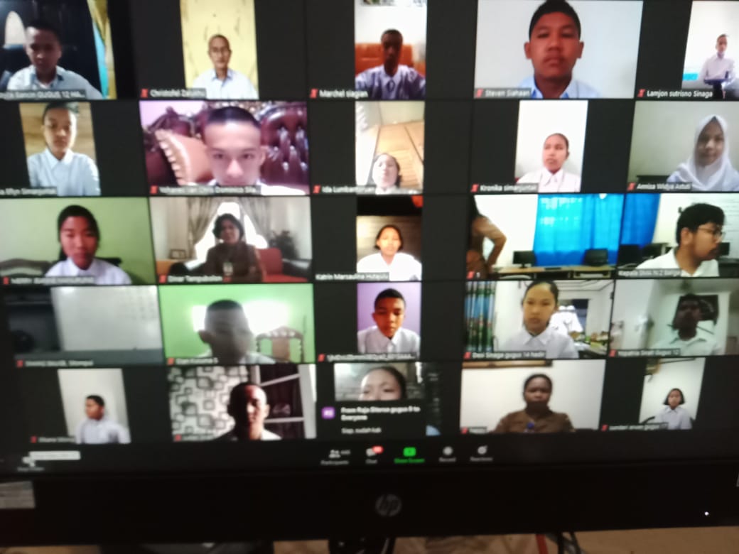 Masa Pengenalan Sekolah Didominasi Penggunaan Aplikasi Zoom