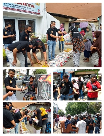 Sambut Idul Adha 1441 H, Ketua Pewarta Polrestabes Medan Berbagi Paket Sembako dan Nasi Bungkus Kepada Warga Kurang Mampu dan Anak Yatim