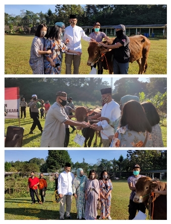 Usai Sholat Idul Adha 1441 H, Kasetukpa Lemdiklat Polri Serahkan Hewan Qurban