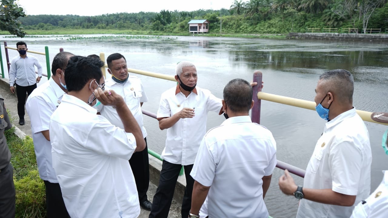 Bupati Asahan Tinjau Obyek Pariwisata Danau Teratai